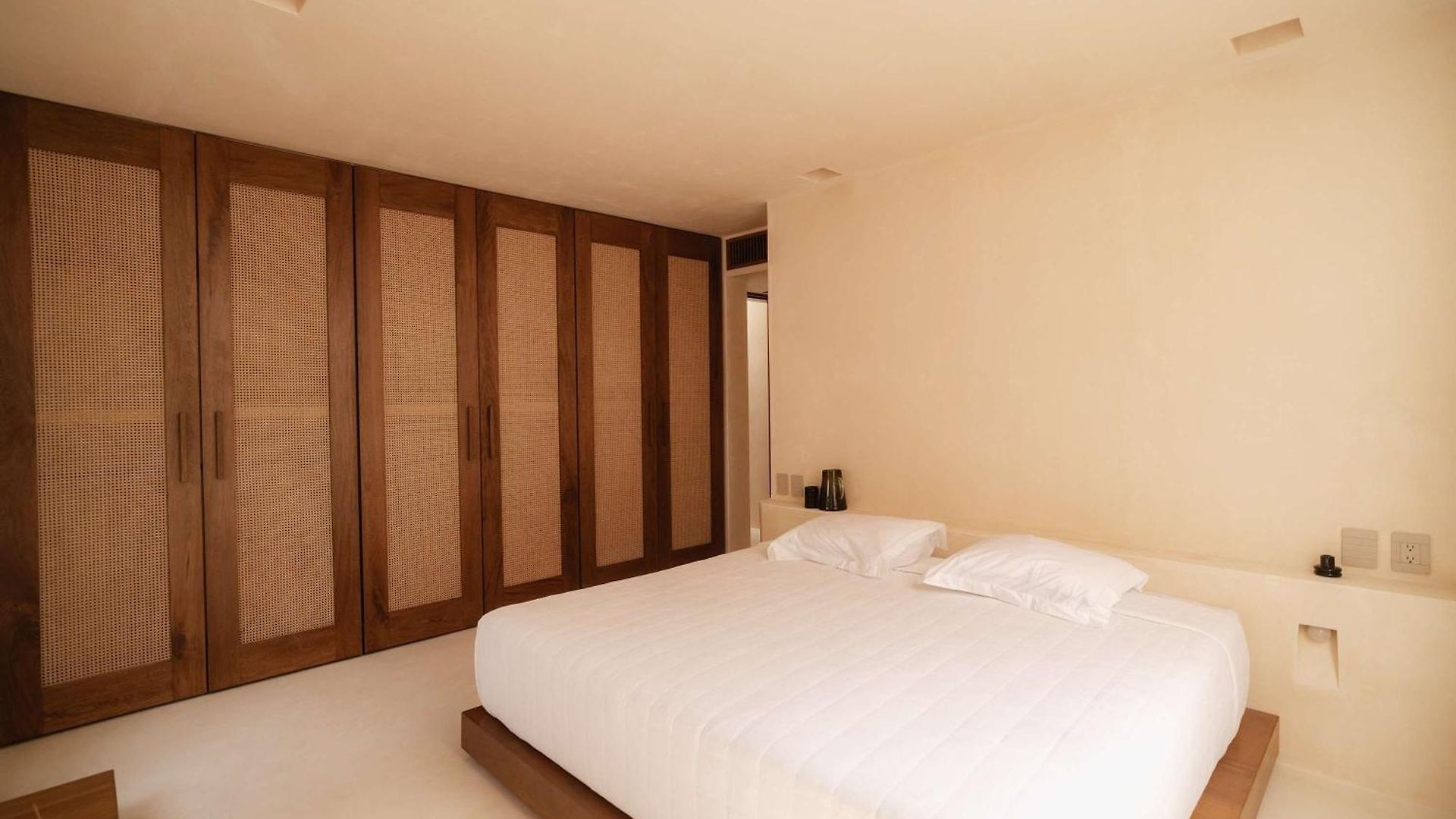 Luxury Rooftop Pool 4br Security Tulum