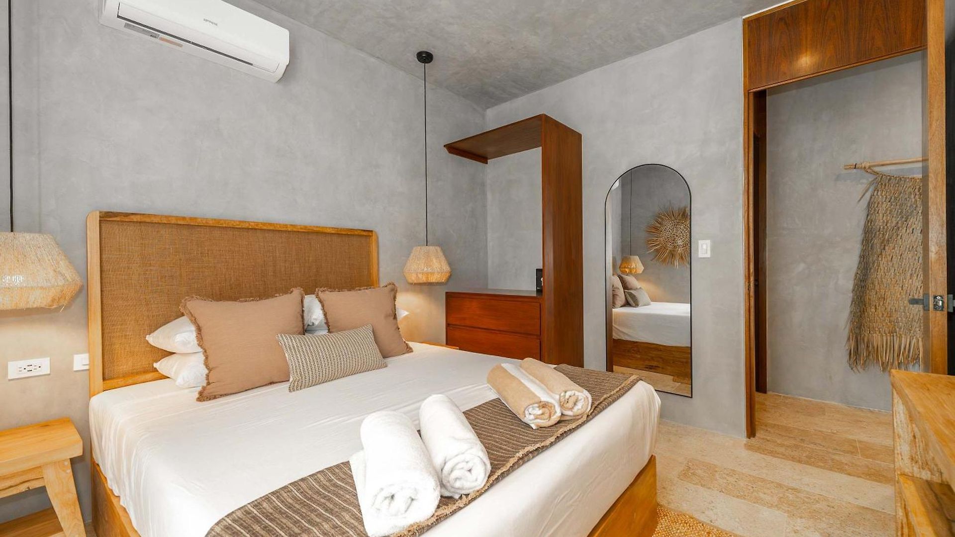 Seremonia With Rooftop Pool & Club Access