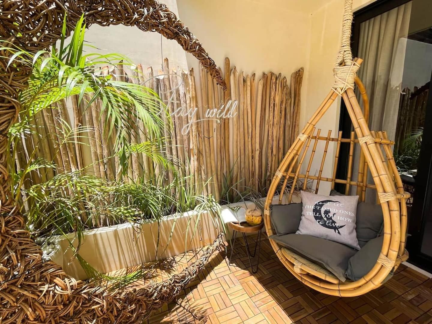 Holiday home Luxury Oasis! 2 Poolsprivate & Swimupfree Extras