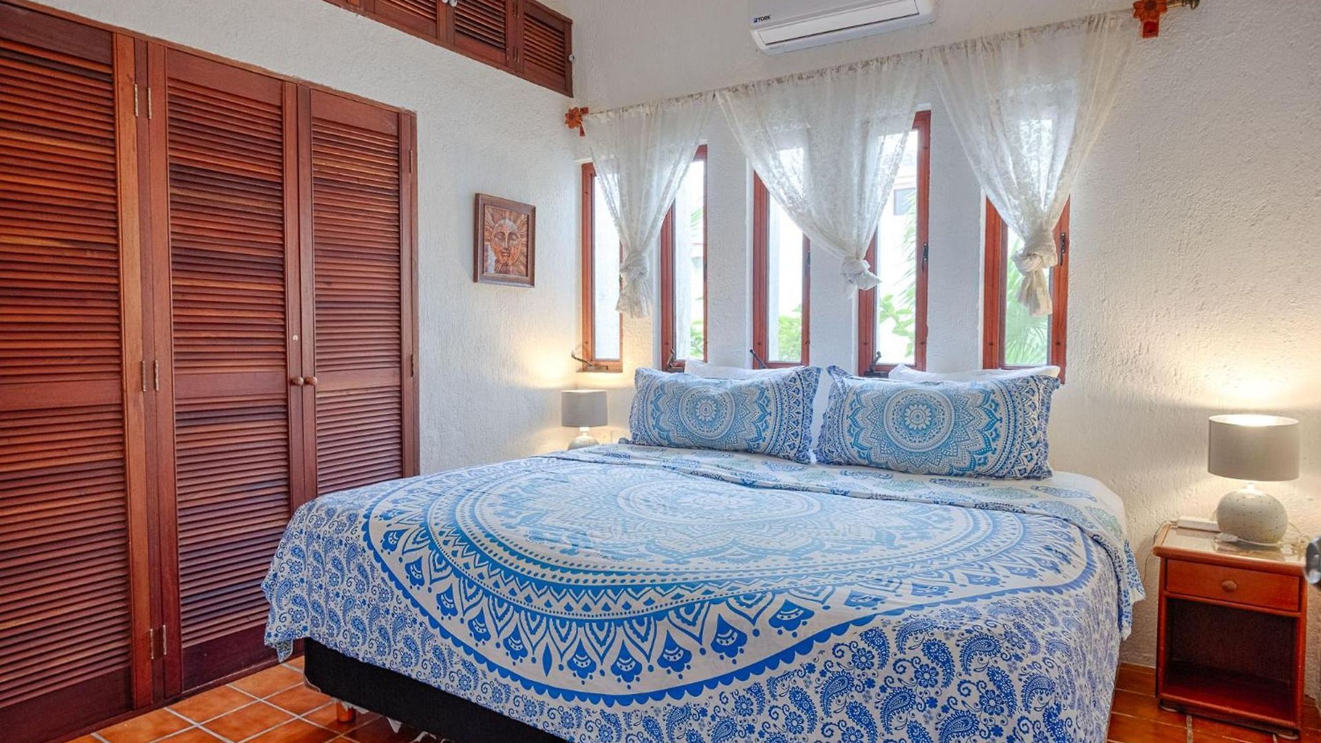Oceanfront Pool 3 King Beds Villa *