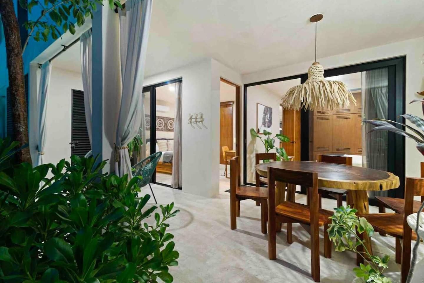 Holiday home Luxury Oasis! 2 Poolsprivate & Swimupfree Extras Tulum