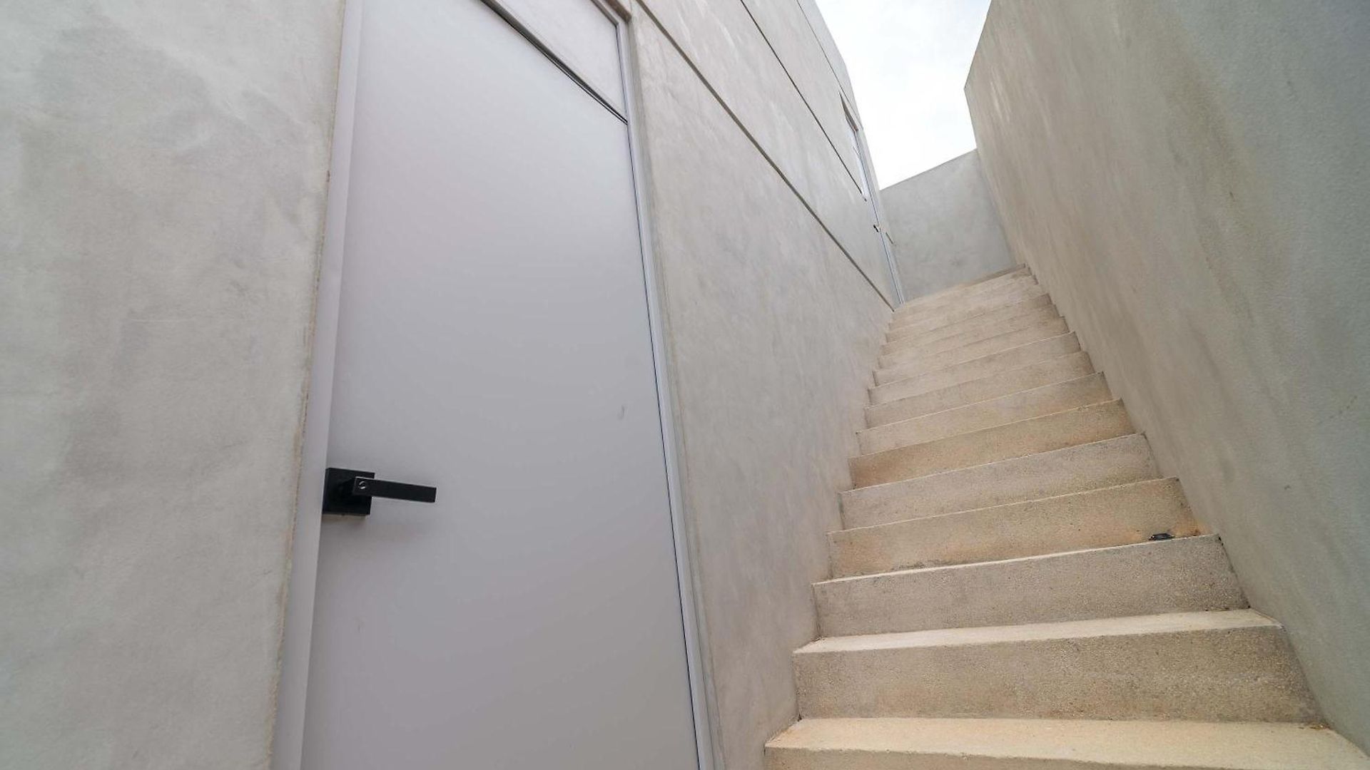 Seremonia With Rooftop Pool & Club Access *