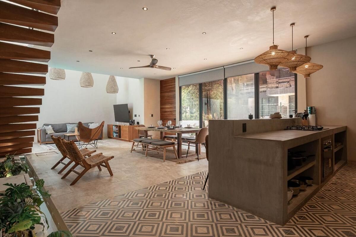 Boho Chic 5 Bedroom Private Pool & Roof Bar *