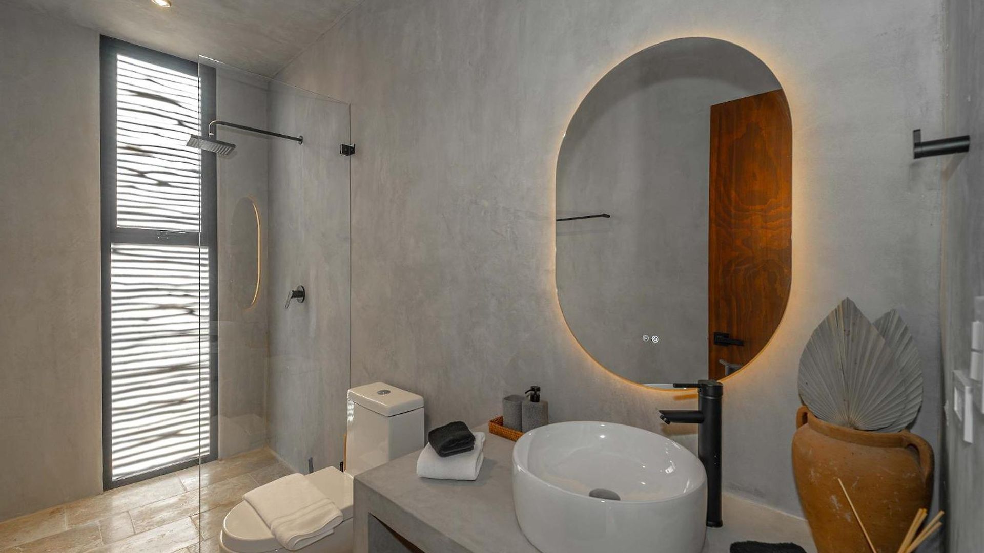 Seremonia With Rooftop Pool & Club Access Villa