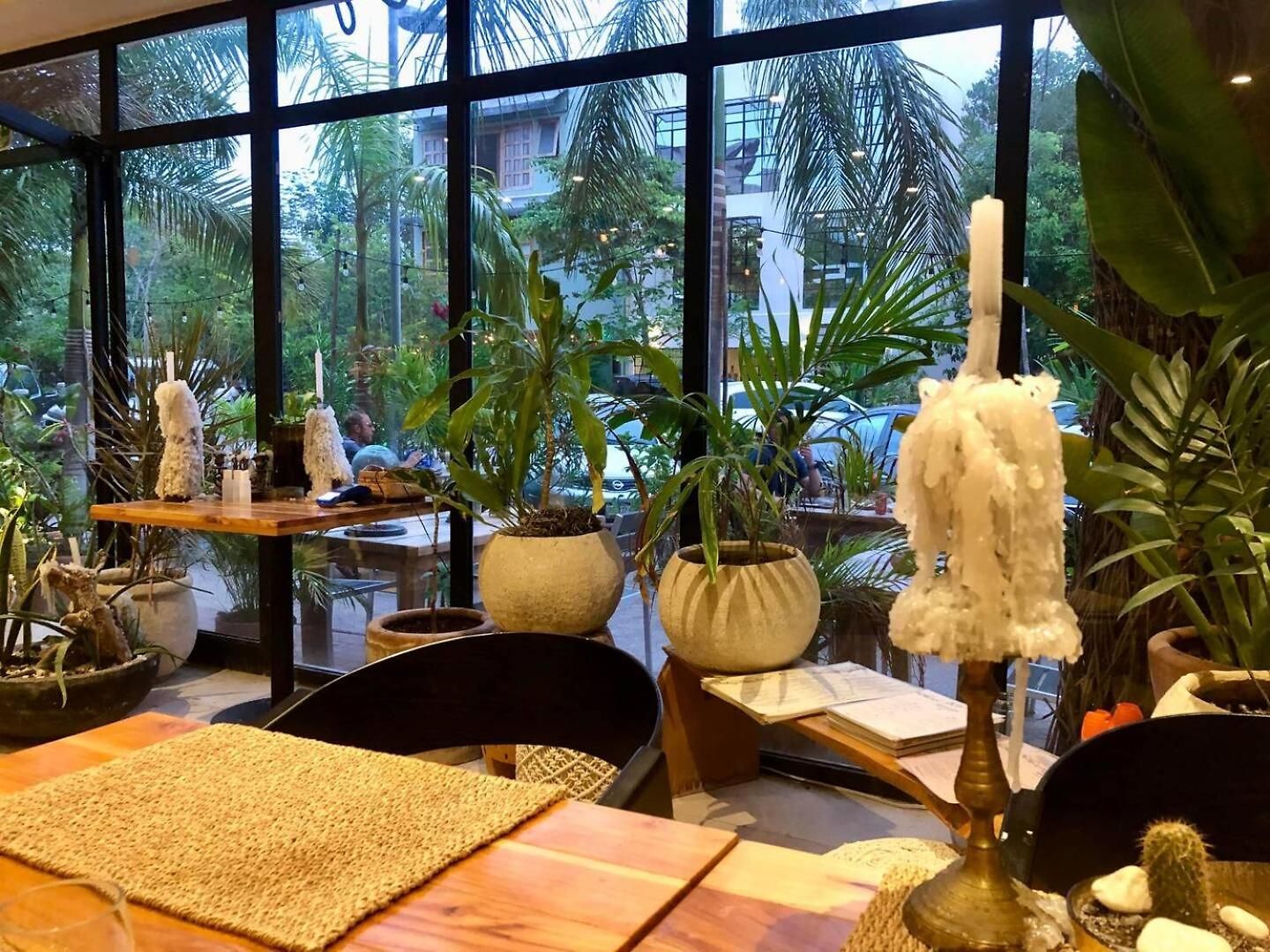 Holiday home Luxury Oasis! 2 Poolsprivate & Swimupfree Extras
