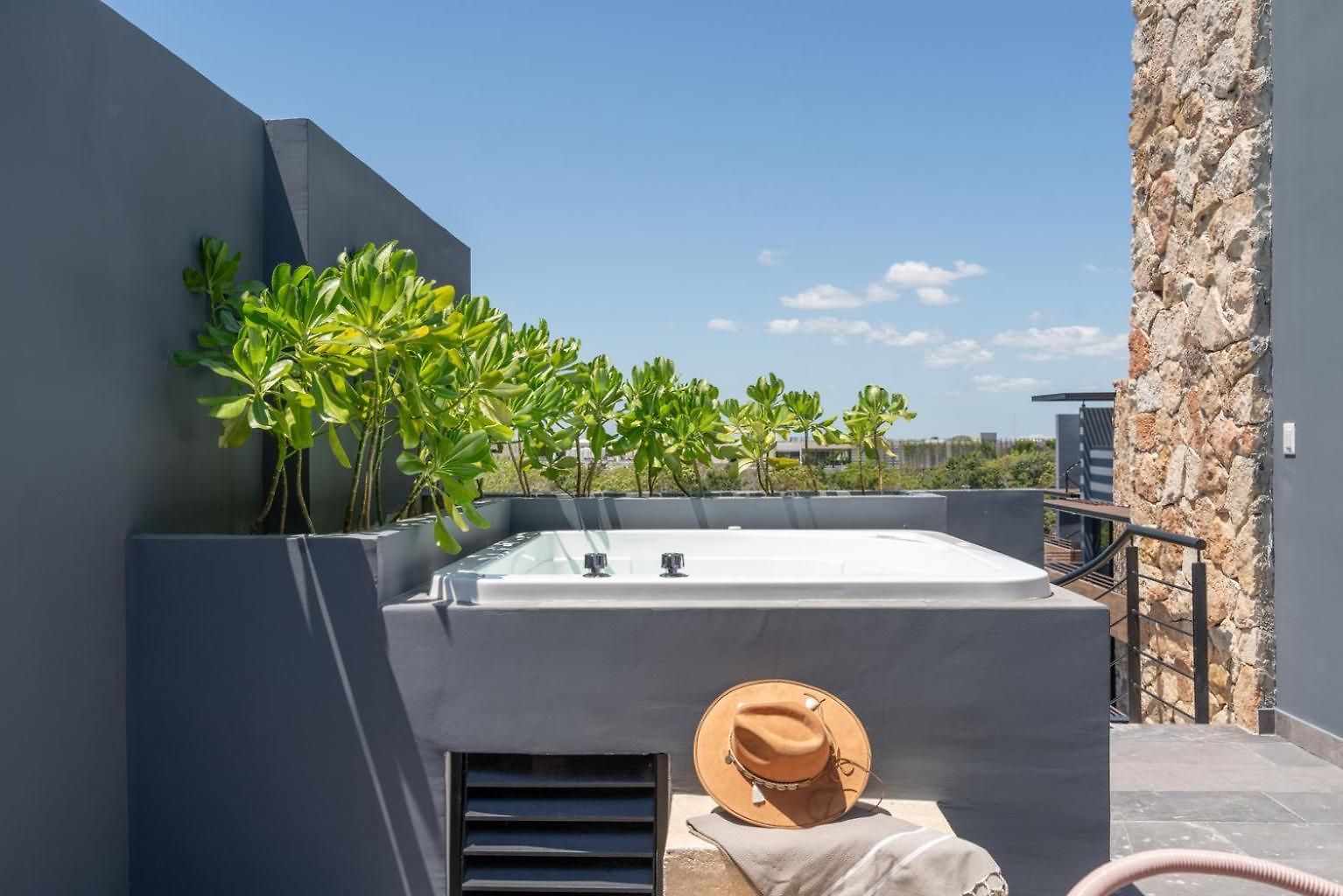 Terraza Privada Ph Con Jacuzzi Tulum