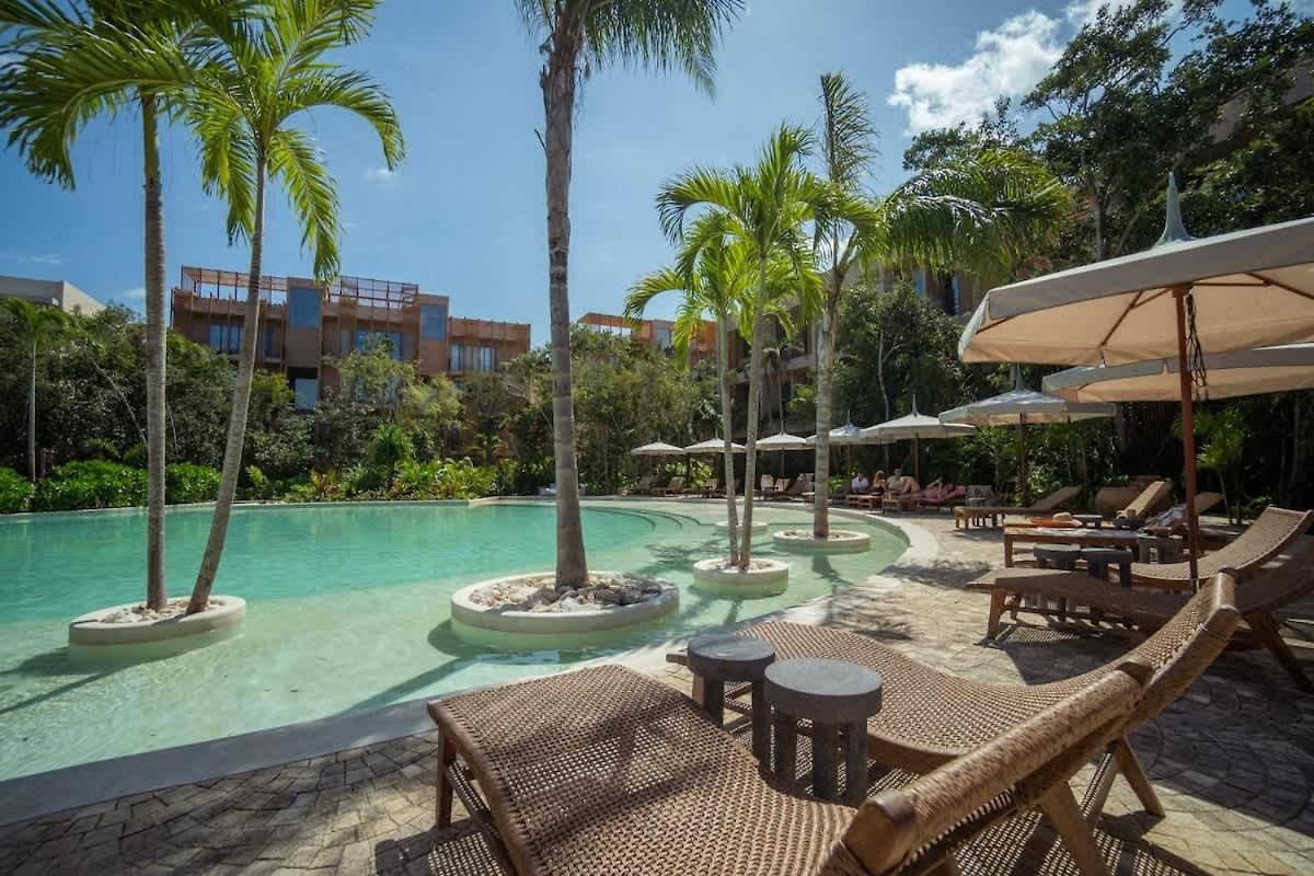 Modern Aflora Near & Cenotes Apartment Tulum