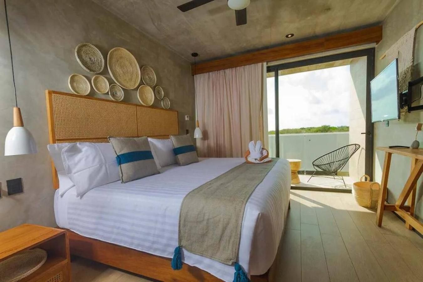 Tuk Viento Ph With Private Pool *