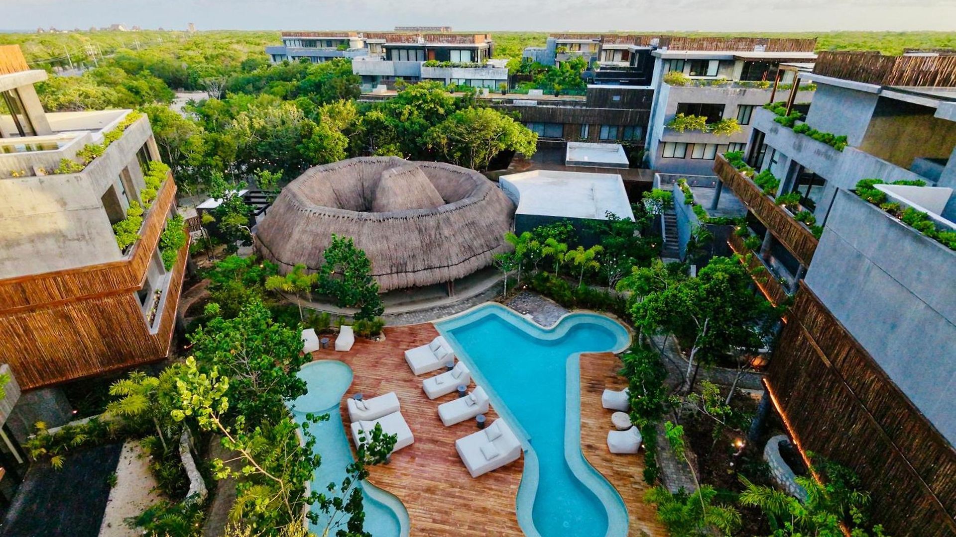Luxury 3br Penthouse Jungle Views & Jacuzzi * Tulum