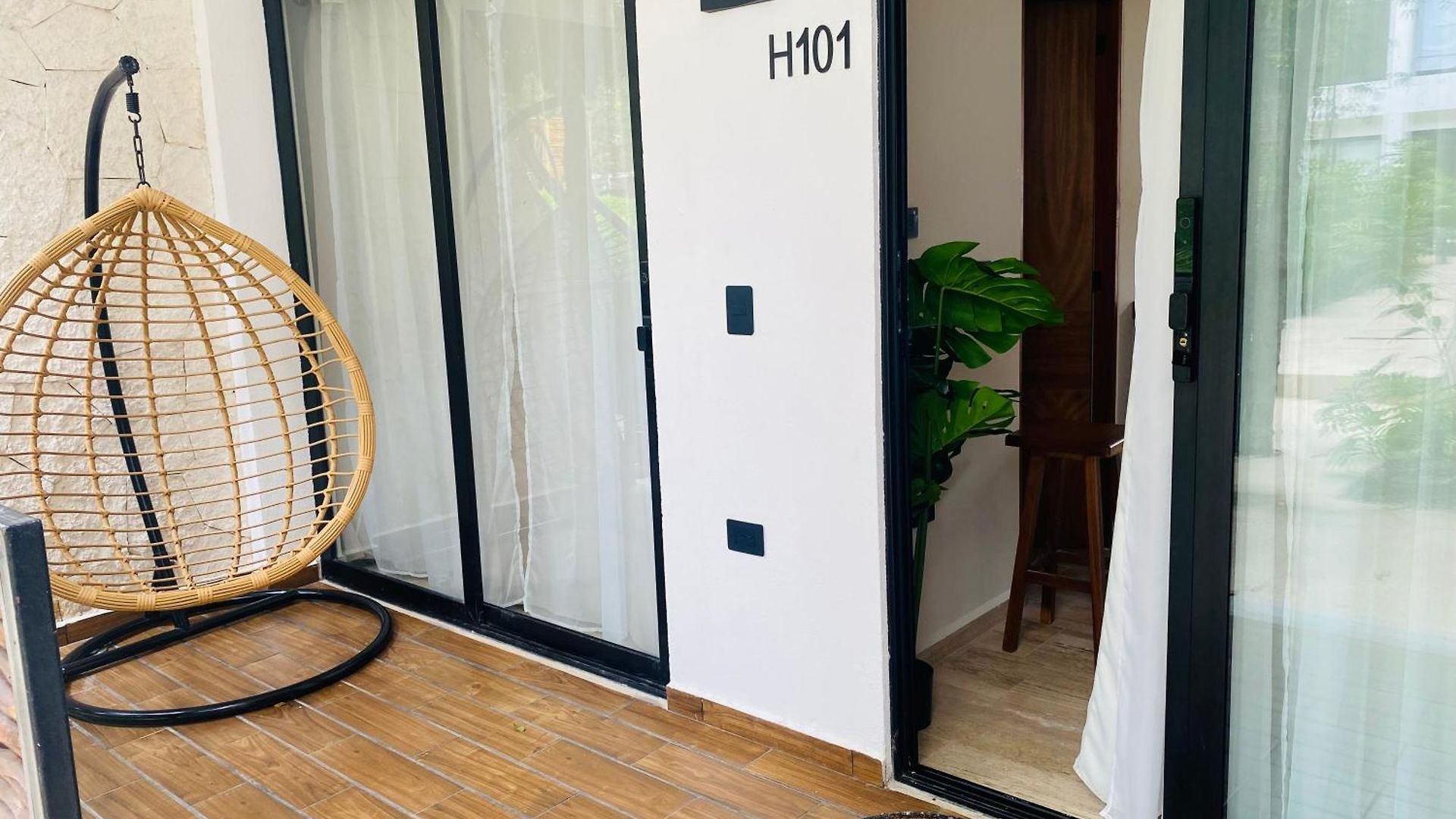 Apartment 2 Bedroom With Jacuzzi In Naia Naay, La Veleta