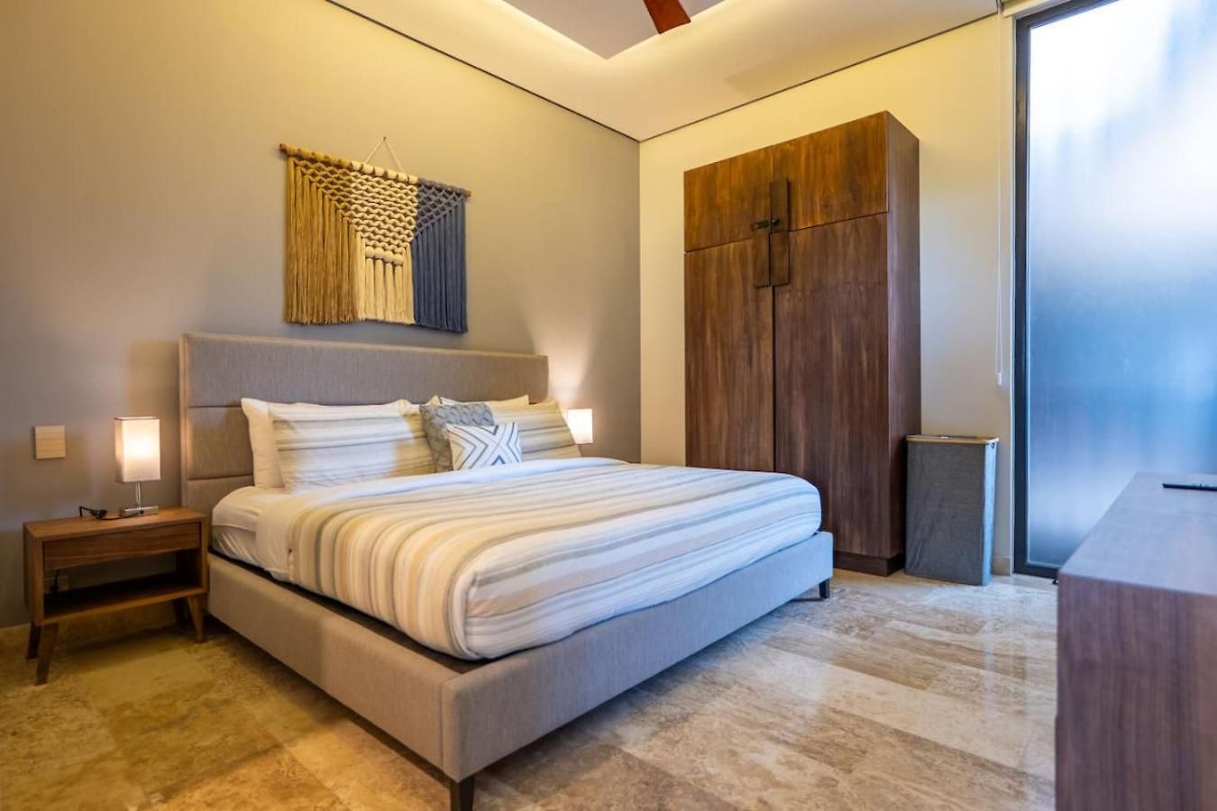 Beachside Penthouse Private Pool And Hot Tub Apartment *