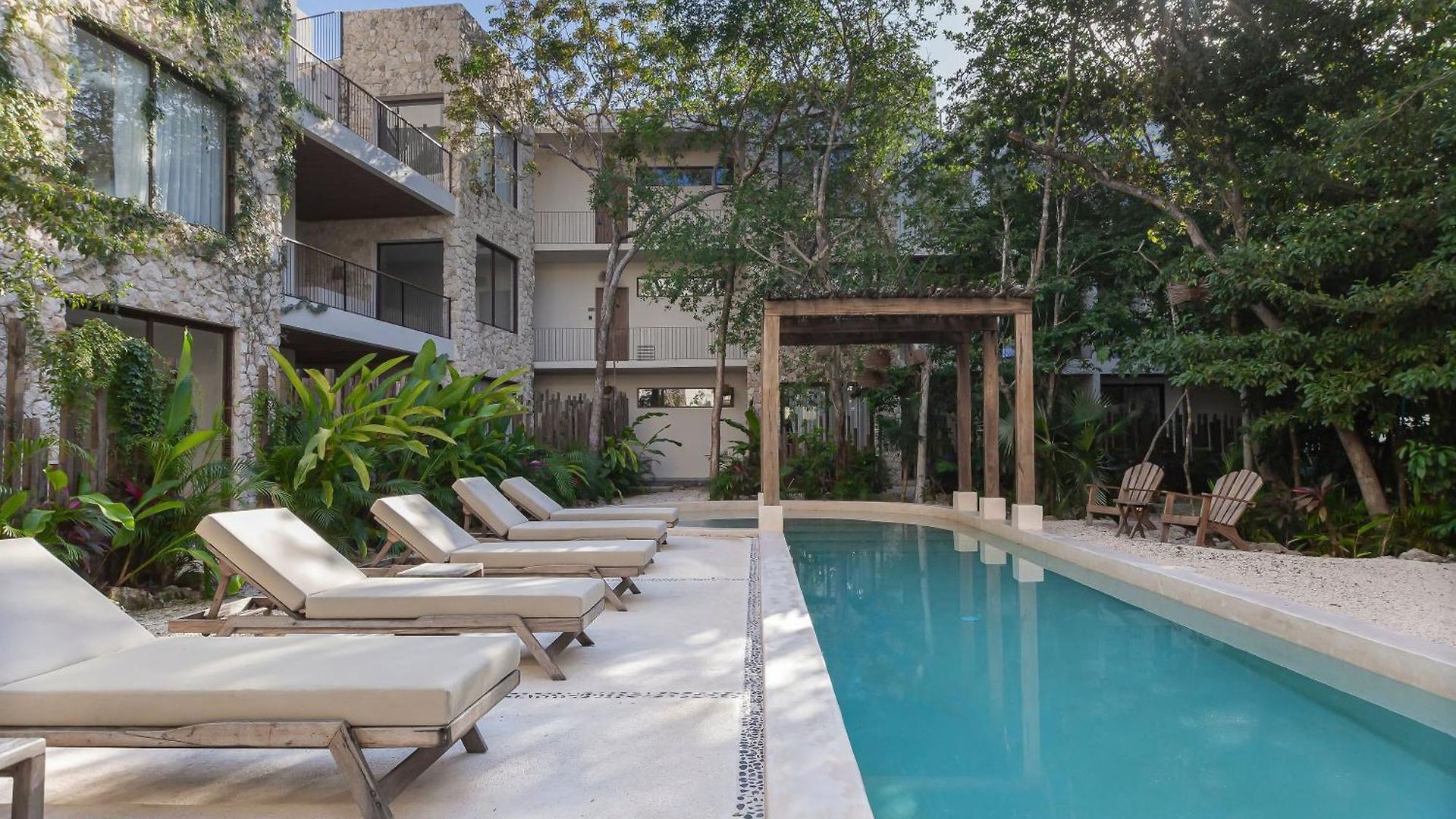 Luxury Penthouse In Tulum, Private Rooftop Jacuzzi Apartment