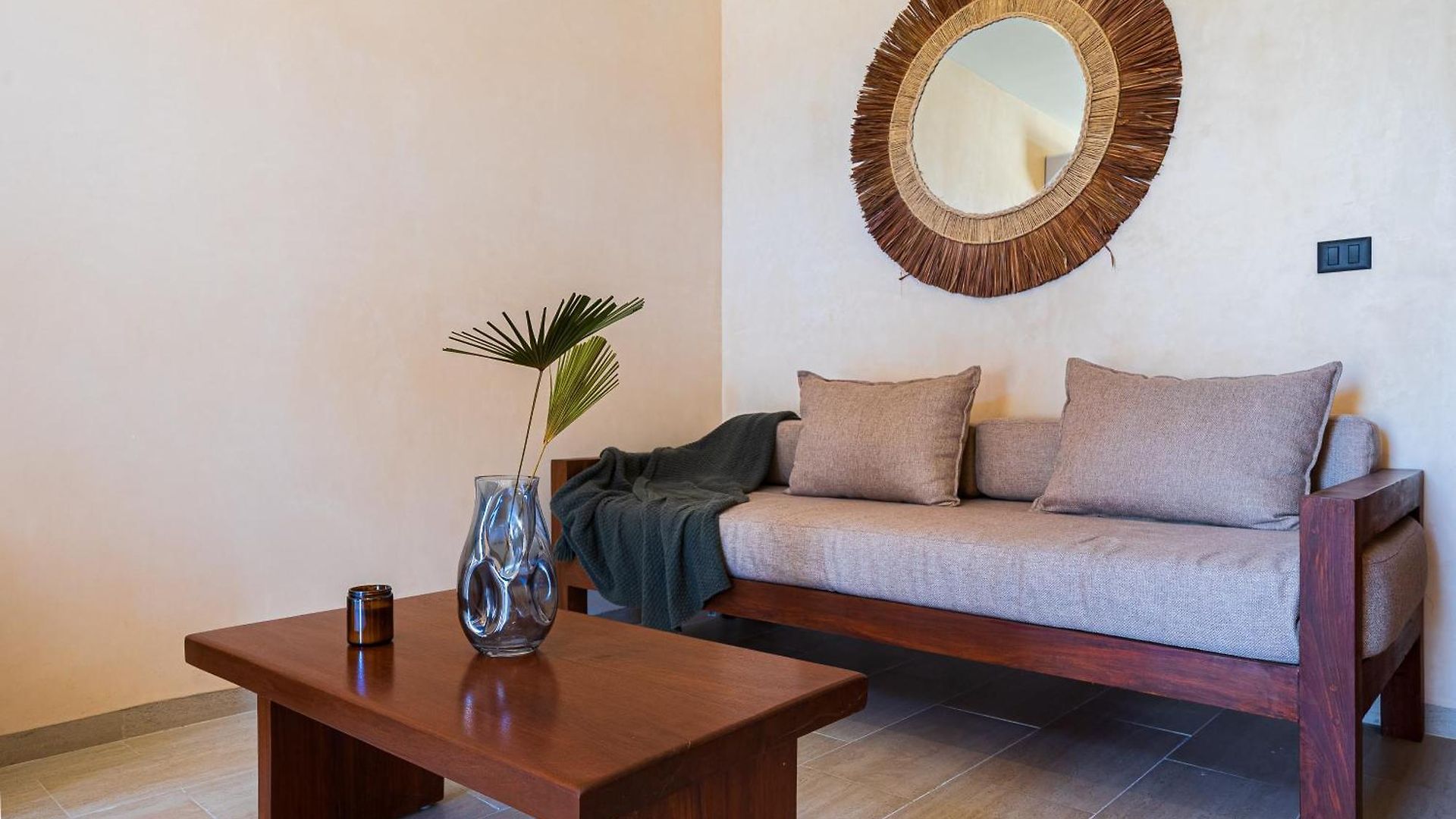 Apartment 2 Bedrooms, Rooftop & Pool At La Veleta *