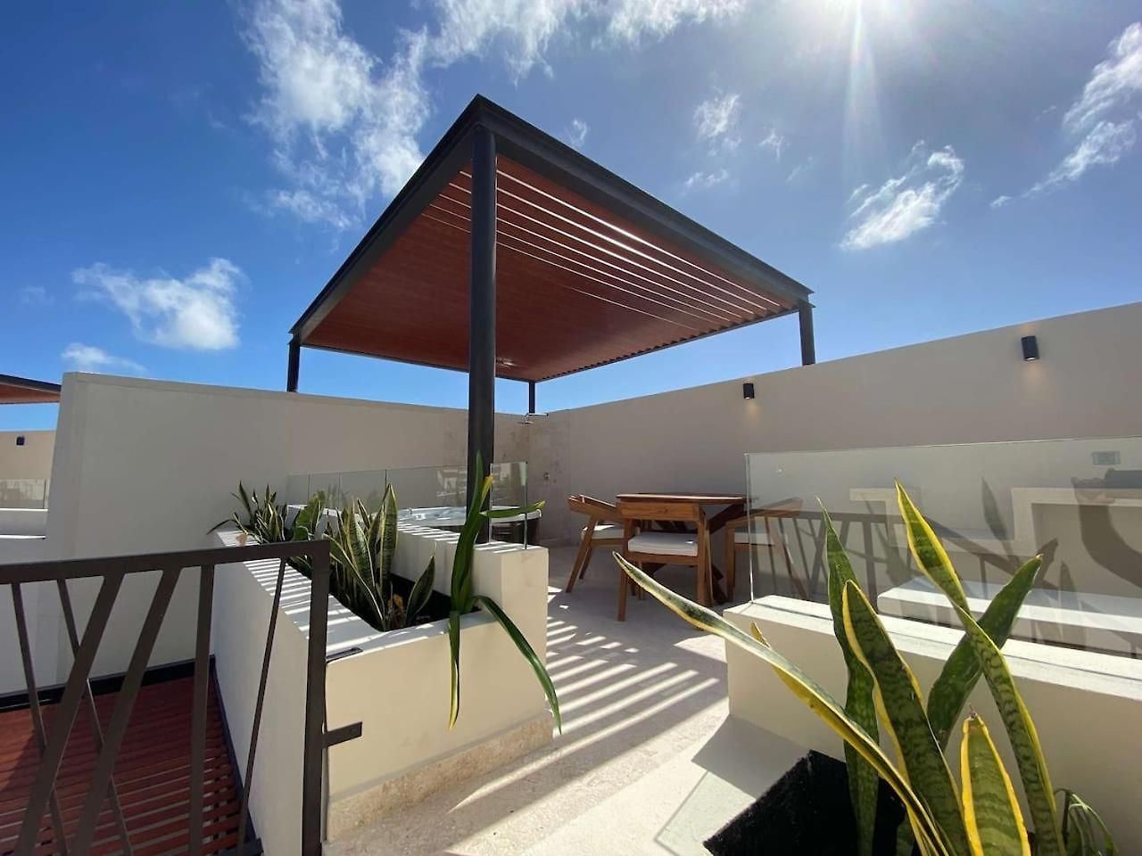 Apartment With Private Terrace And Jacuzzi In Aldea Zama