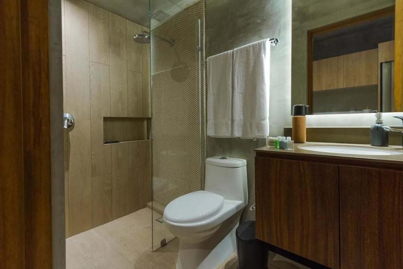 Apartment Tuk Viento Ph With Private Pool *