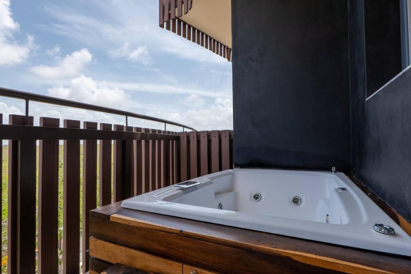 Beachside Penthouse Private Pool And Hot Tub *