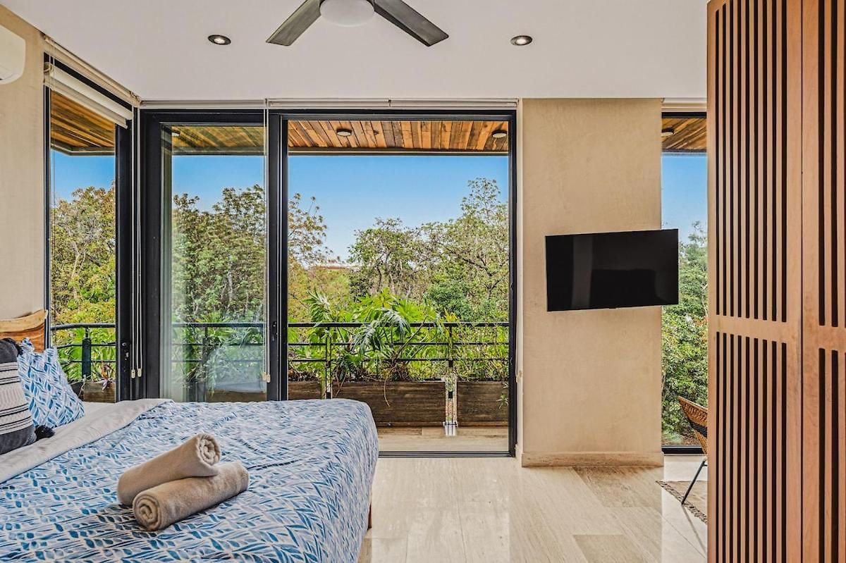 Serene 3br Penthouse W Private Pool | Roof | Gym *