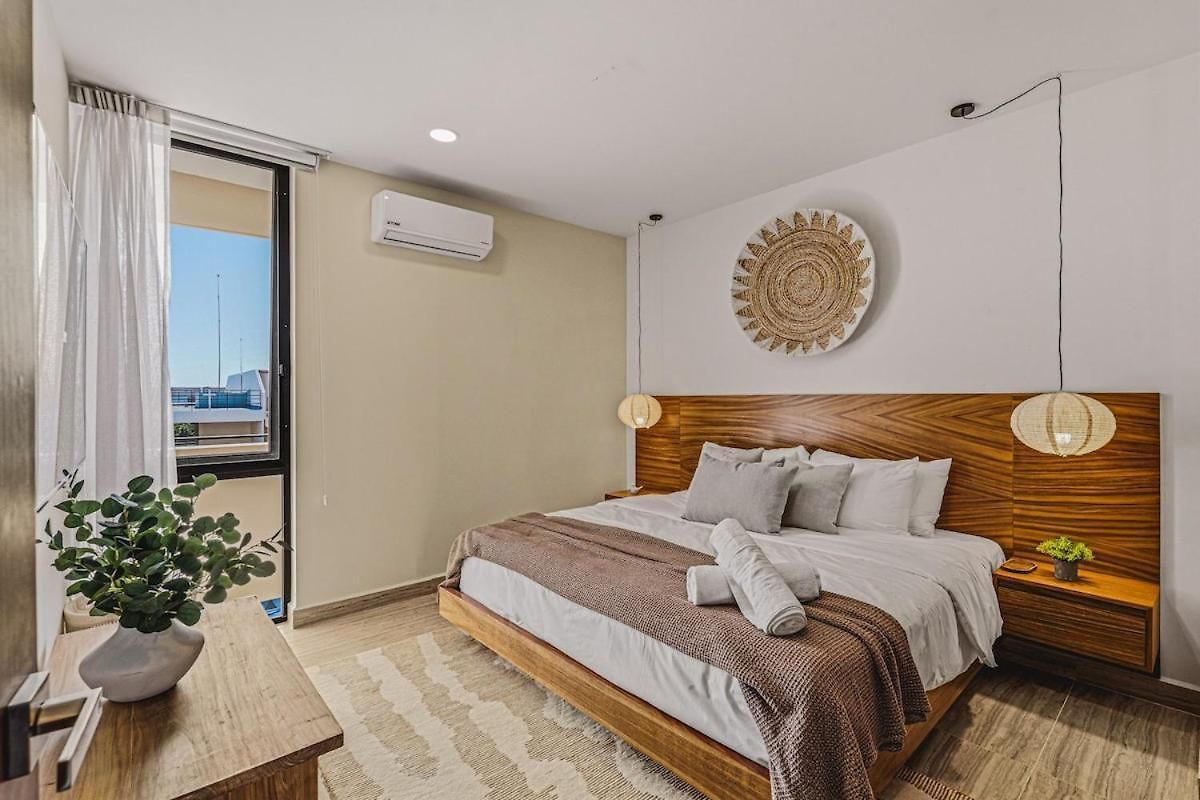 Quiet 2br Penthouse W Private Pool And Gym, Cowork Apartment