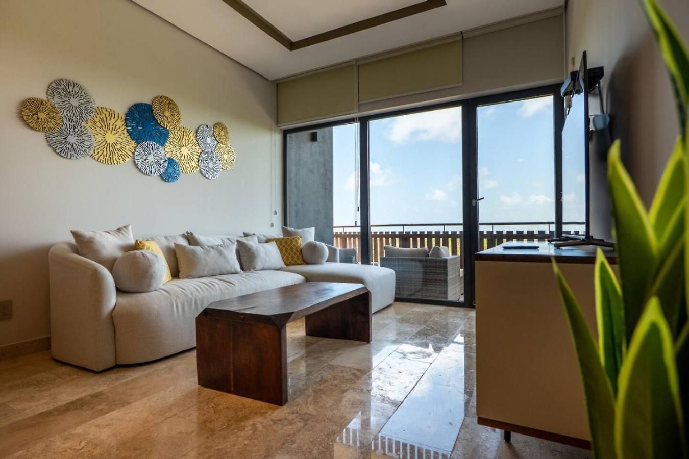 Beachside Penthouse Private Pool And Hot Tub