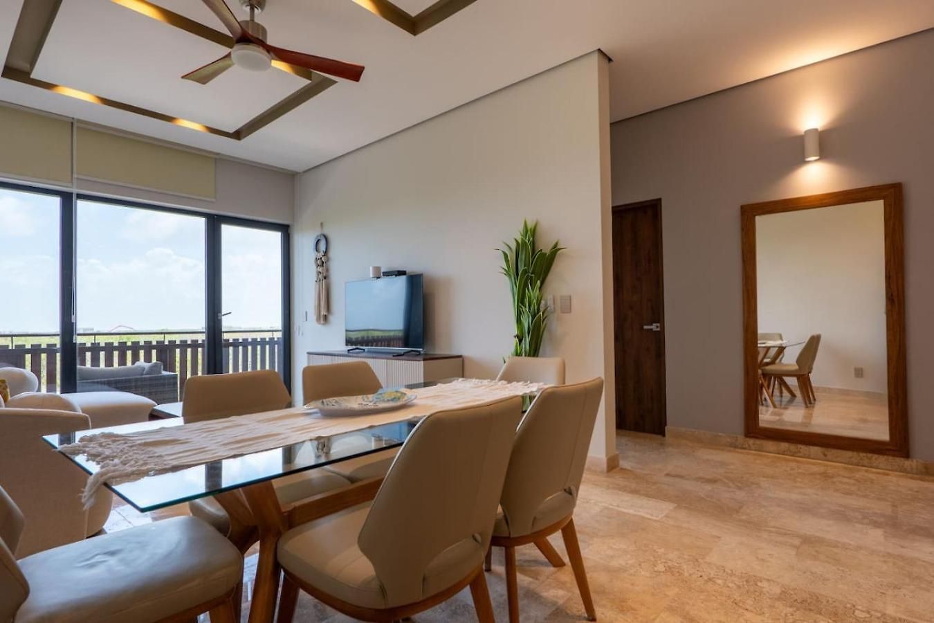 Apartment Beachside Penthouse Private Pool And Hot Tub *