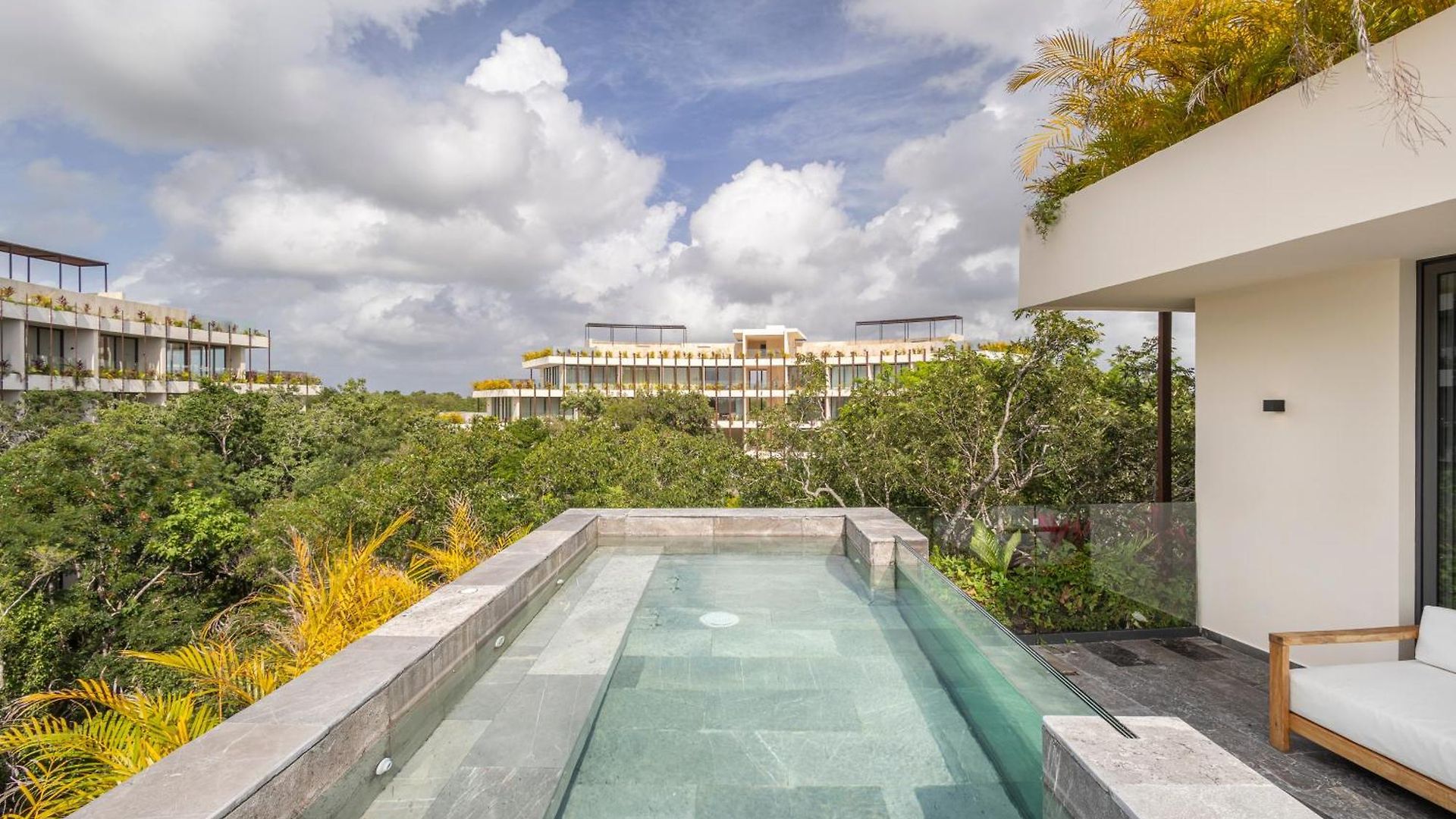 2br Jungle Penthouse Private Pool *