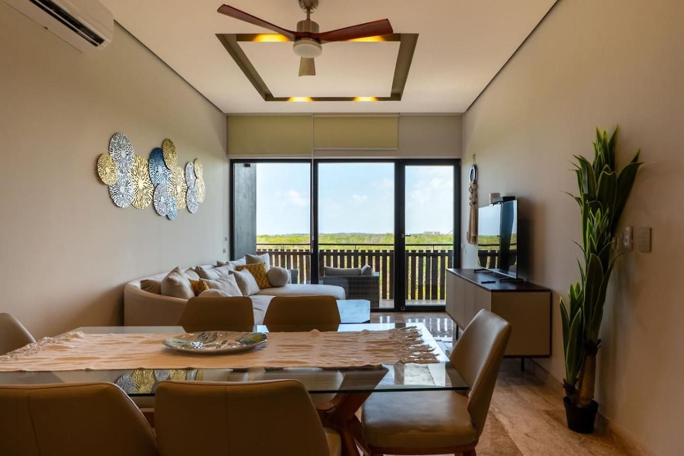 Apartment Beachside Penthouse Private Pool And Hot Tub