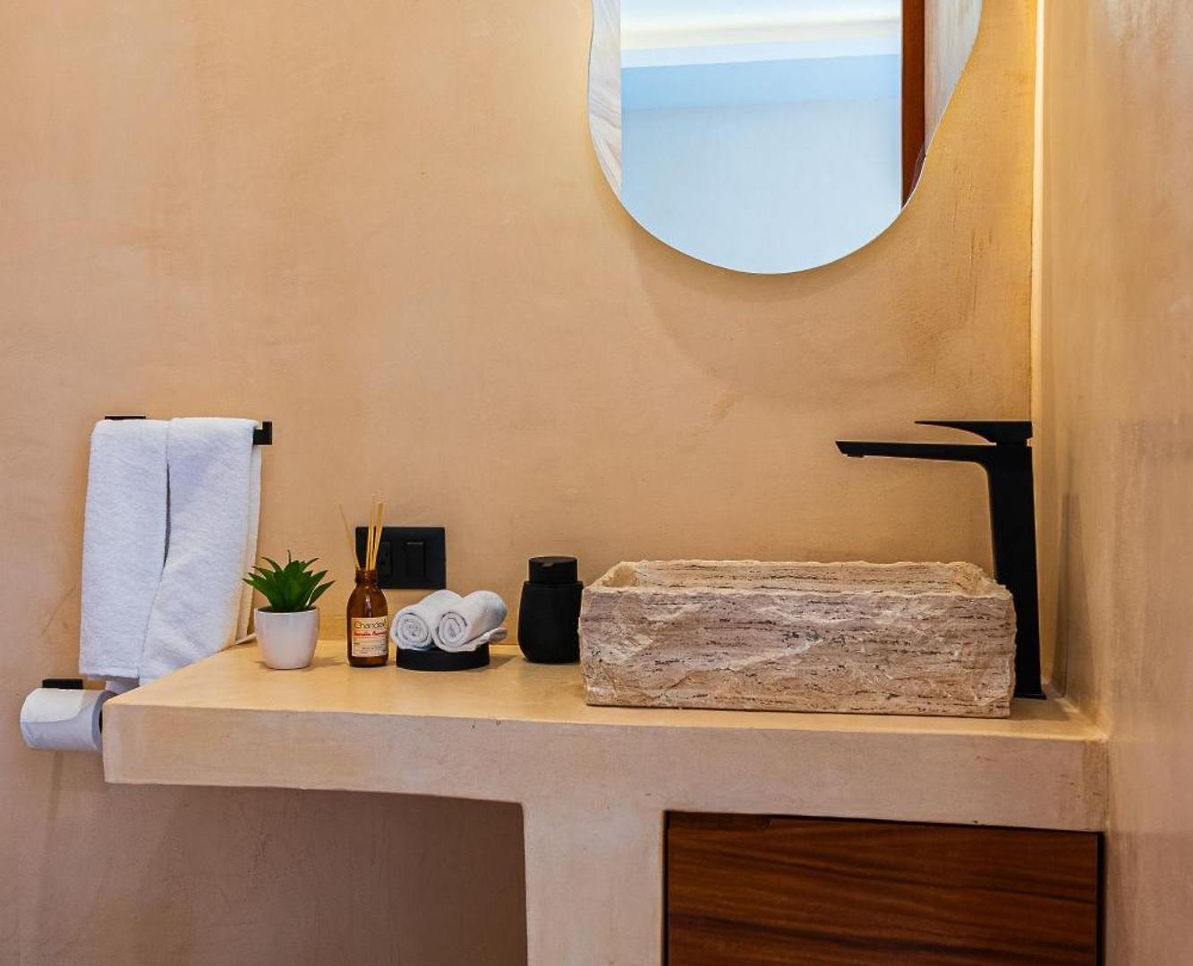 2 Bedrooms, Rooftop & Pool At La Veleta *