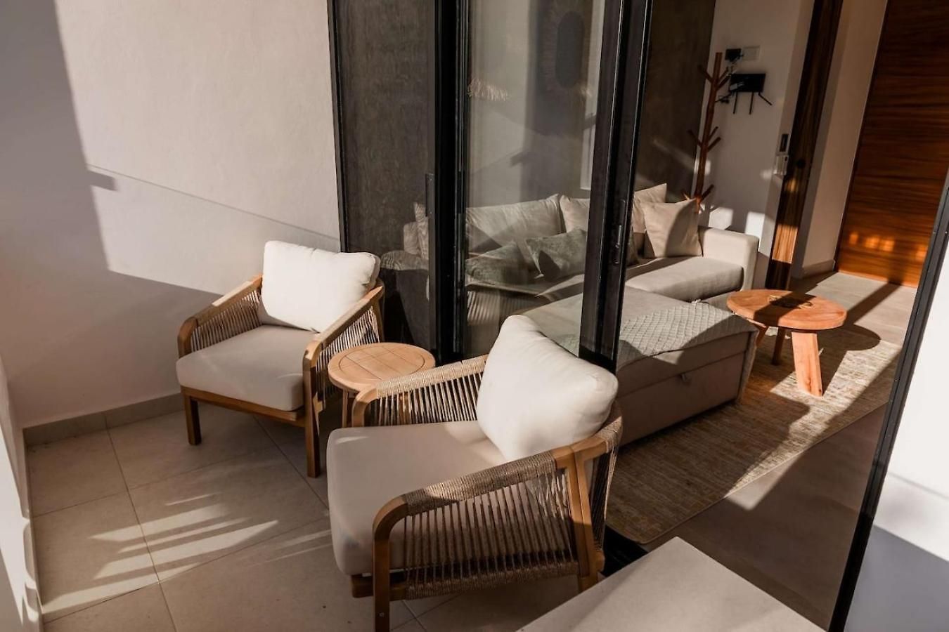 With Private Plunge Pool And Rooftop
