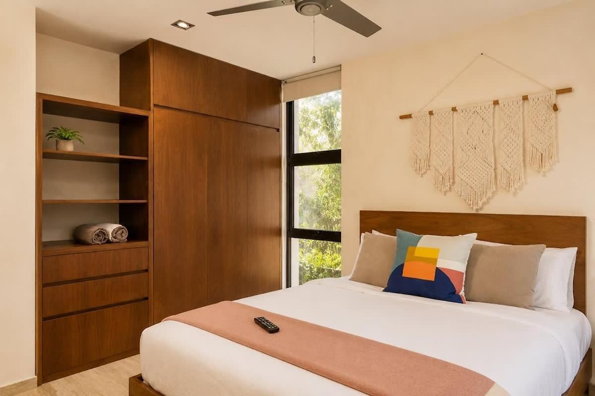 Apartment Penthouse With Private Rooftop Pool & Terrace