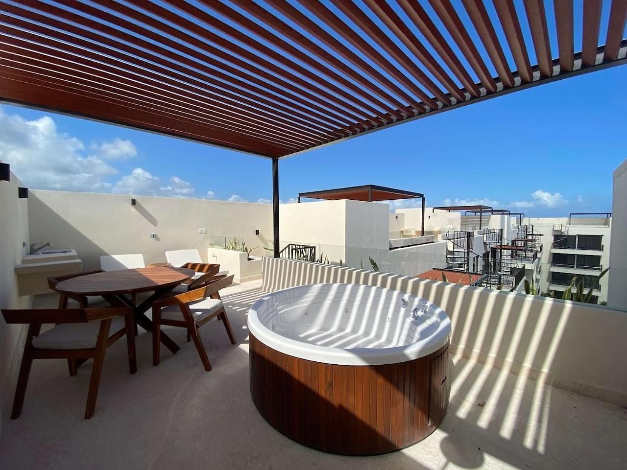 With Private Terrace And Jacuzzi In Aldea Zama Apartment *