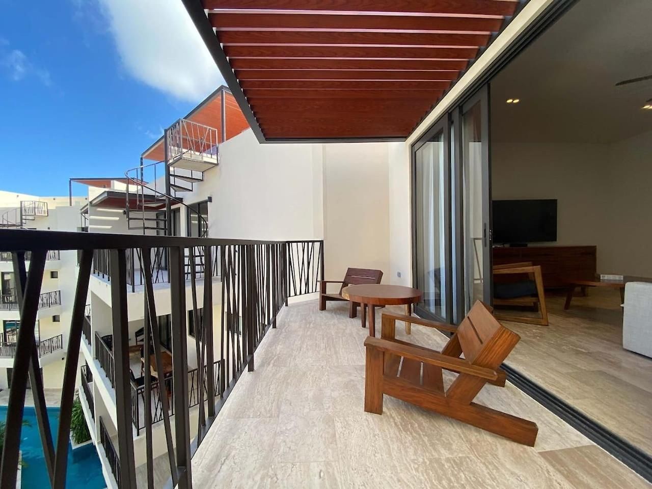 Apartment With Private Terrace And Jacuzzi In Aldea Zama