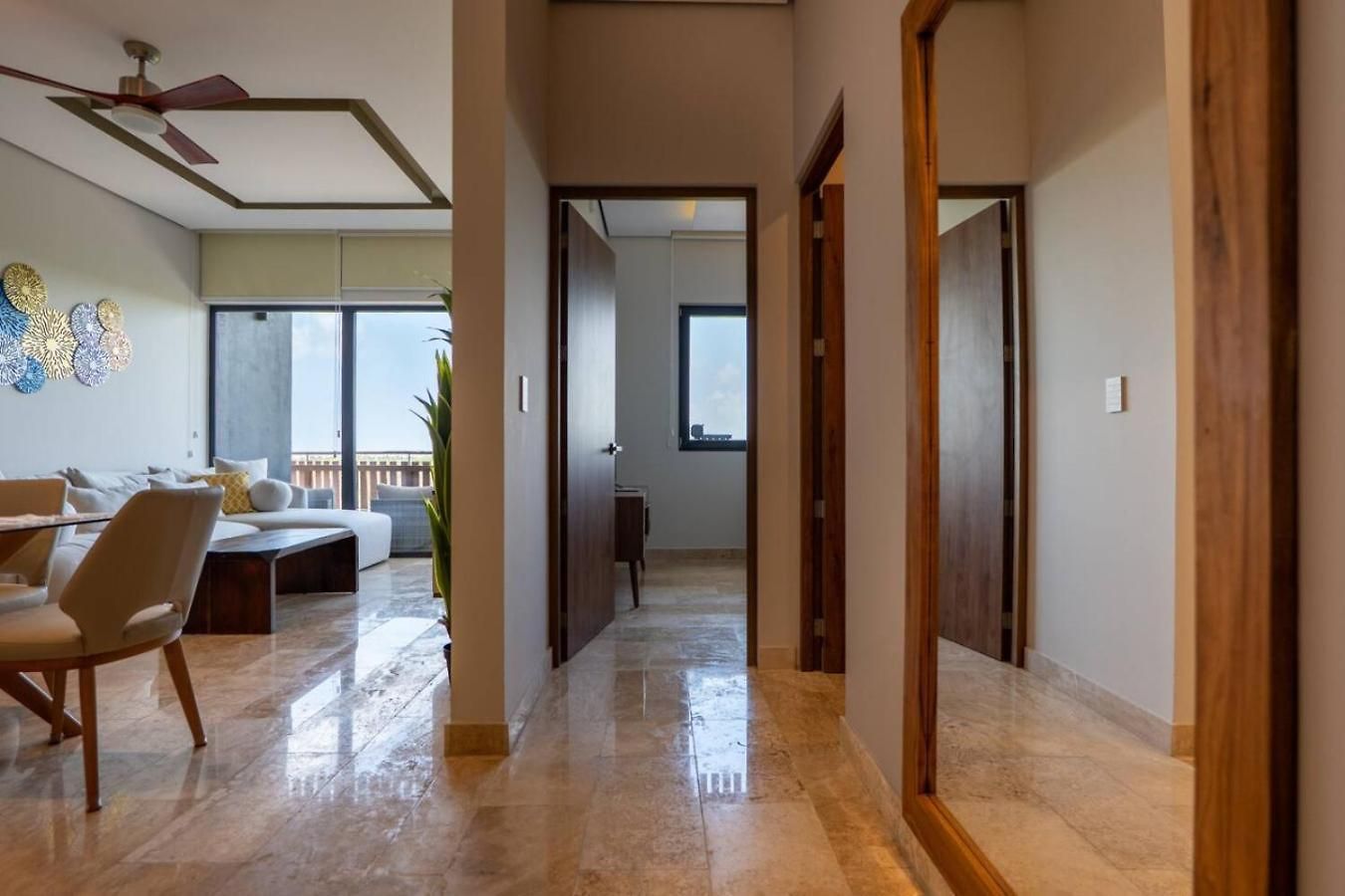 Apartment Beachside Penthouse Private Pool And Hot Tub *