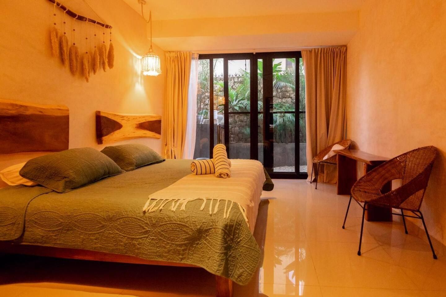 Noil By Nomad Humans Residences Apartment *