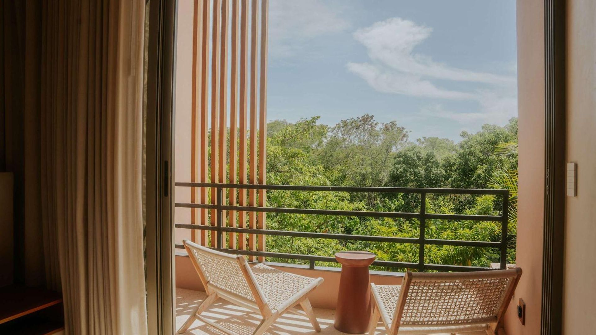 Modern Aflora Near & Cenotes Tulum