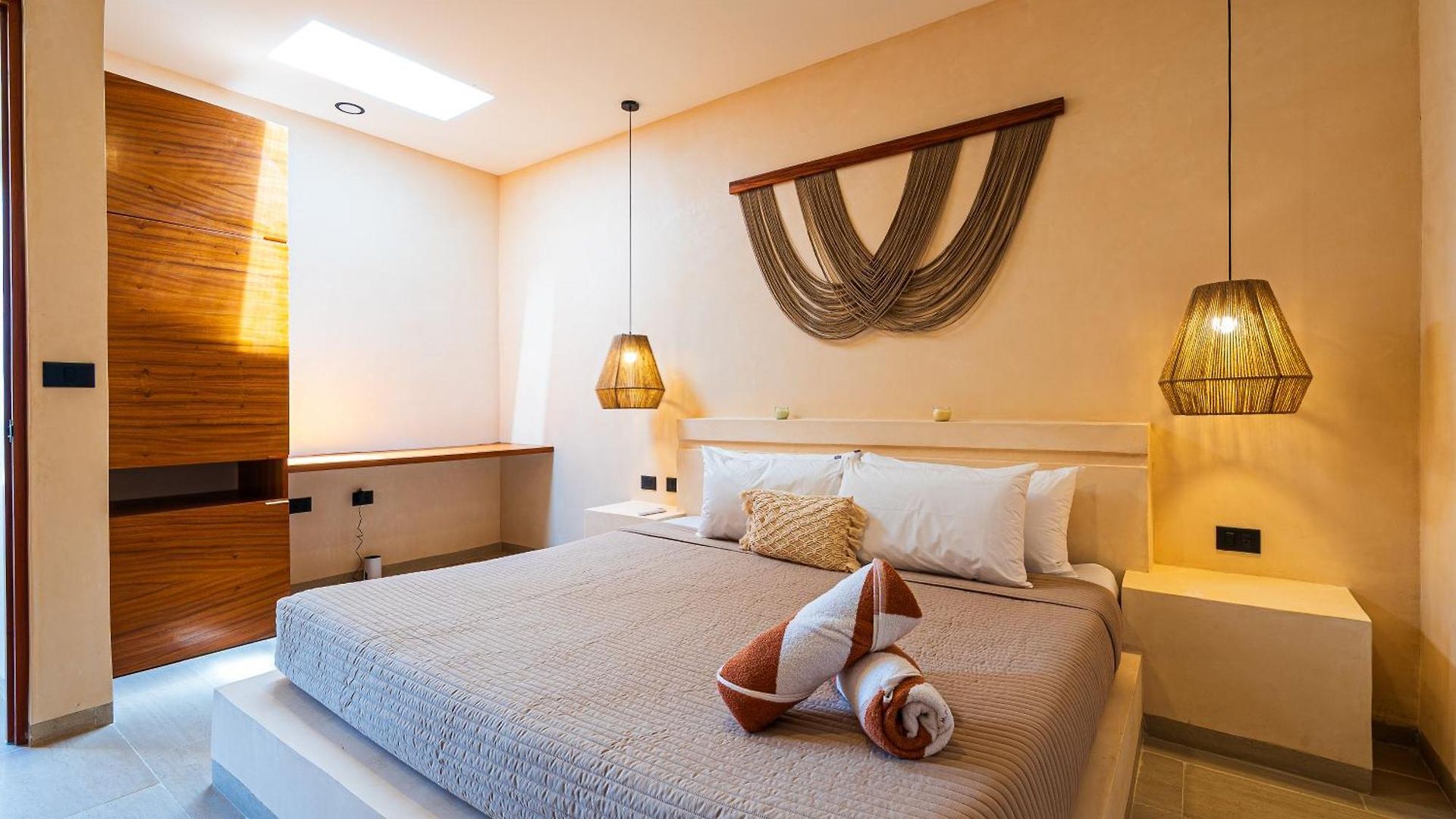 2 Bedrooms, Rooftop & Pool At La Veleta Apartment Tulum