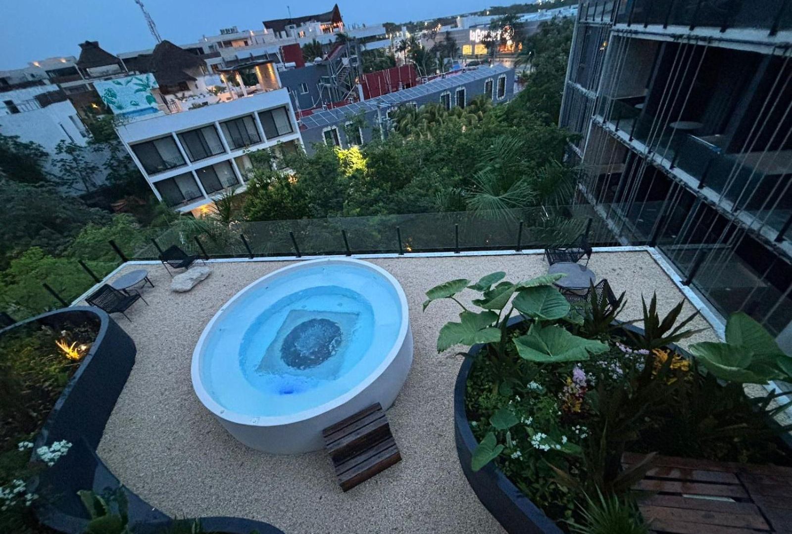 Sasil Luxury Iik *