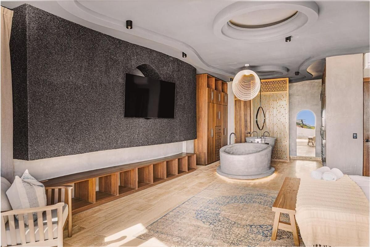 Beachfront 3br Penthouse W Private Pool Hot Tub & Gym * Tulum