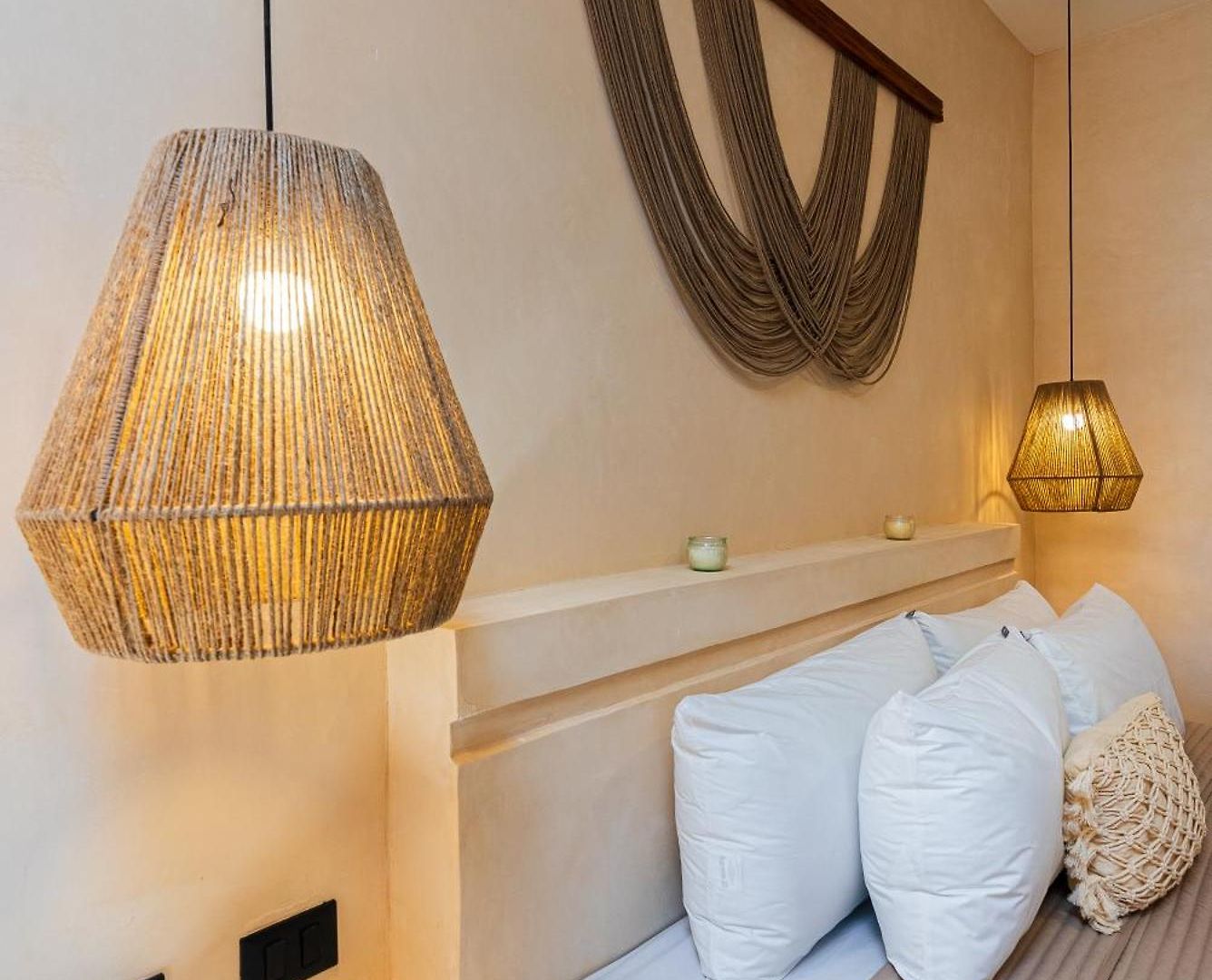 Apartment 2 Bedrooms, Rooftop & Pool At La Veleta