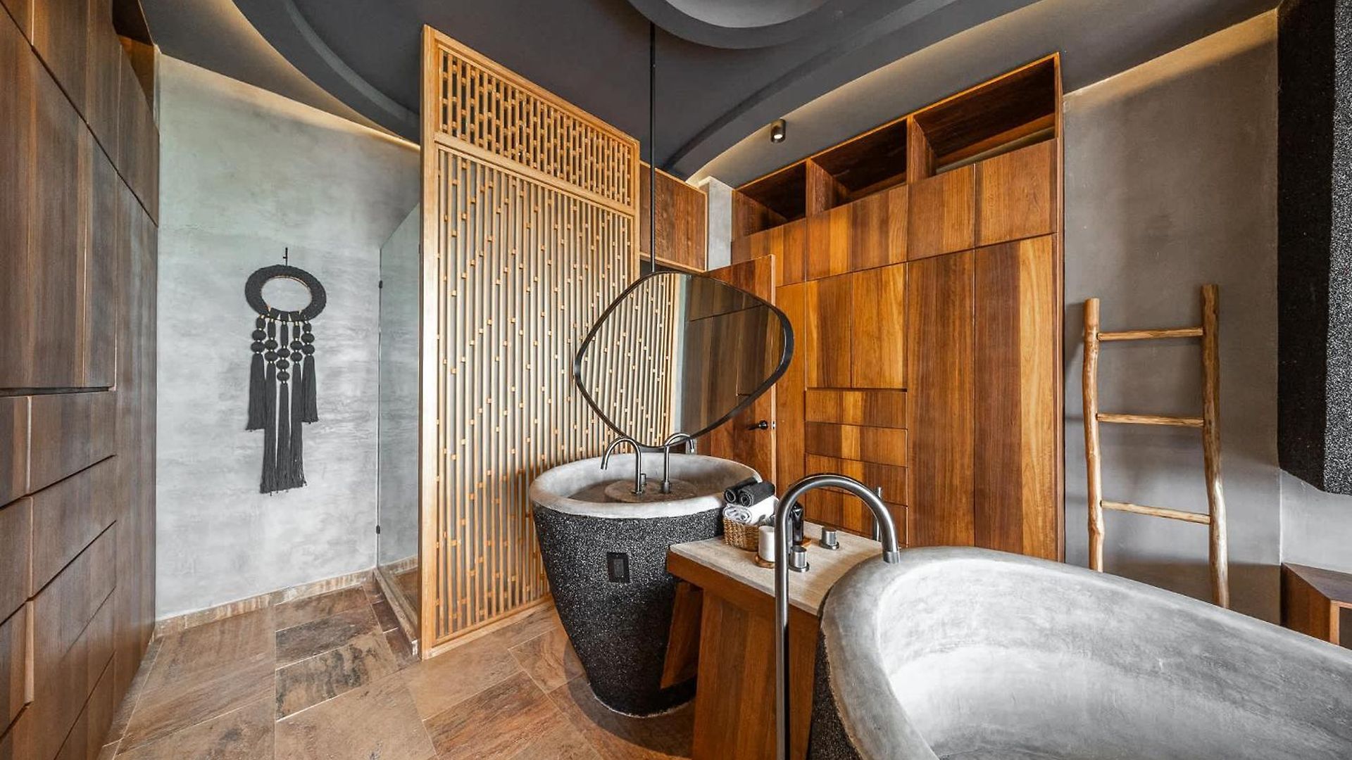 Oceanfront 3br Luxury Maiim Tankah With Pool & Gym * Tulum