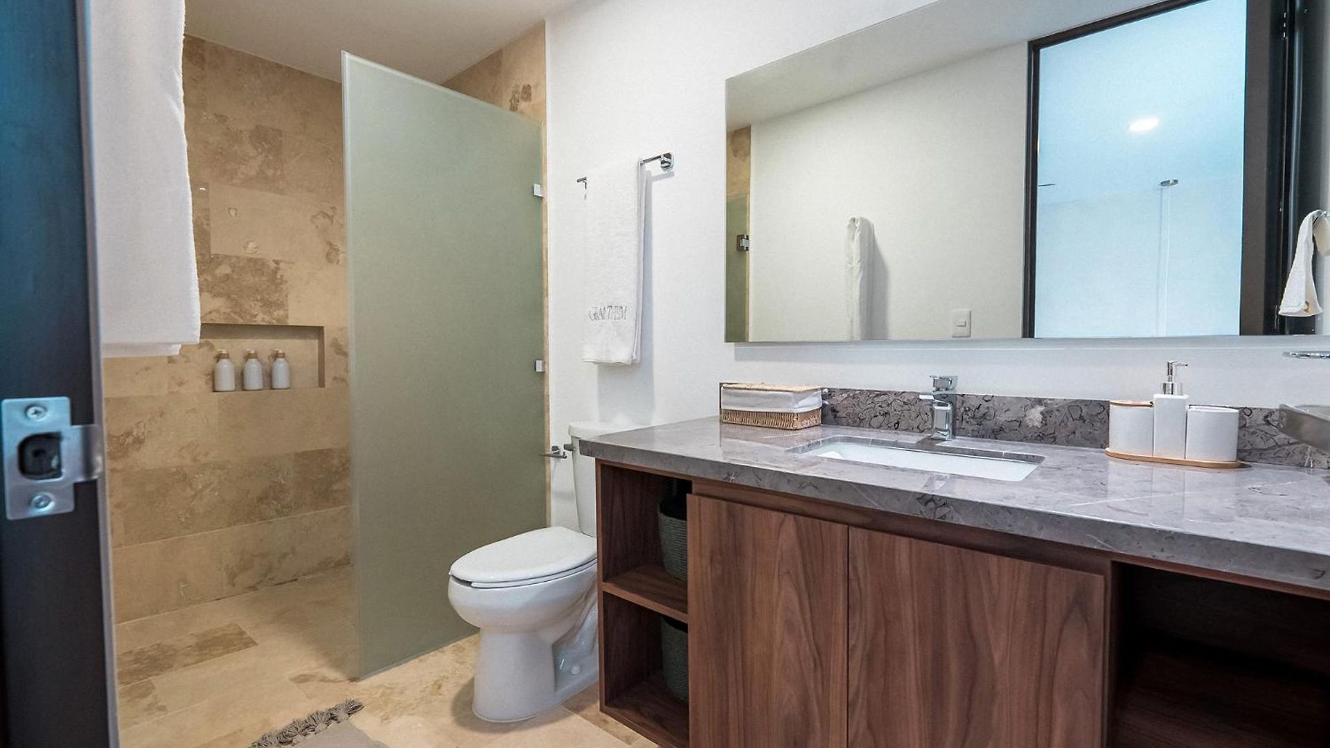 2-story Penthouse With Private Jacuzzi 5 Min Tulum