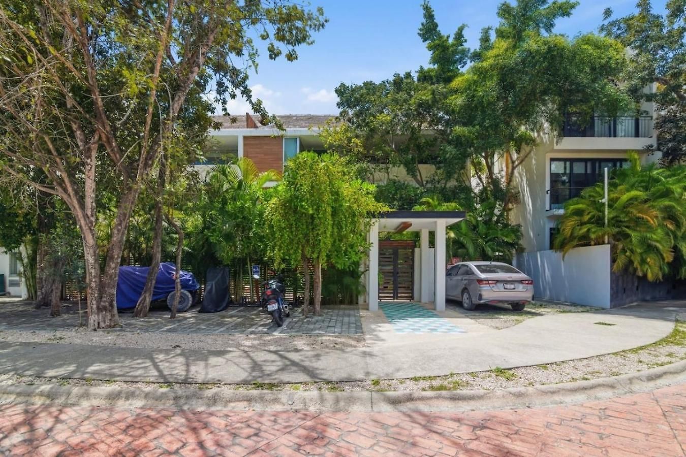 Apartment Unwind In | Pool & Private Patio