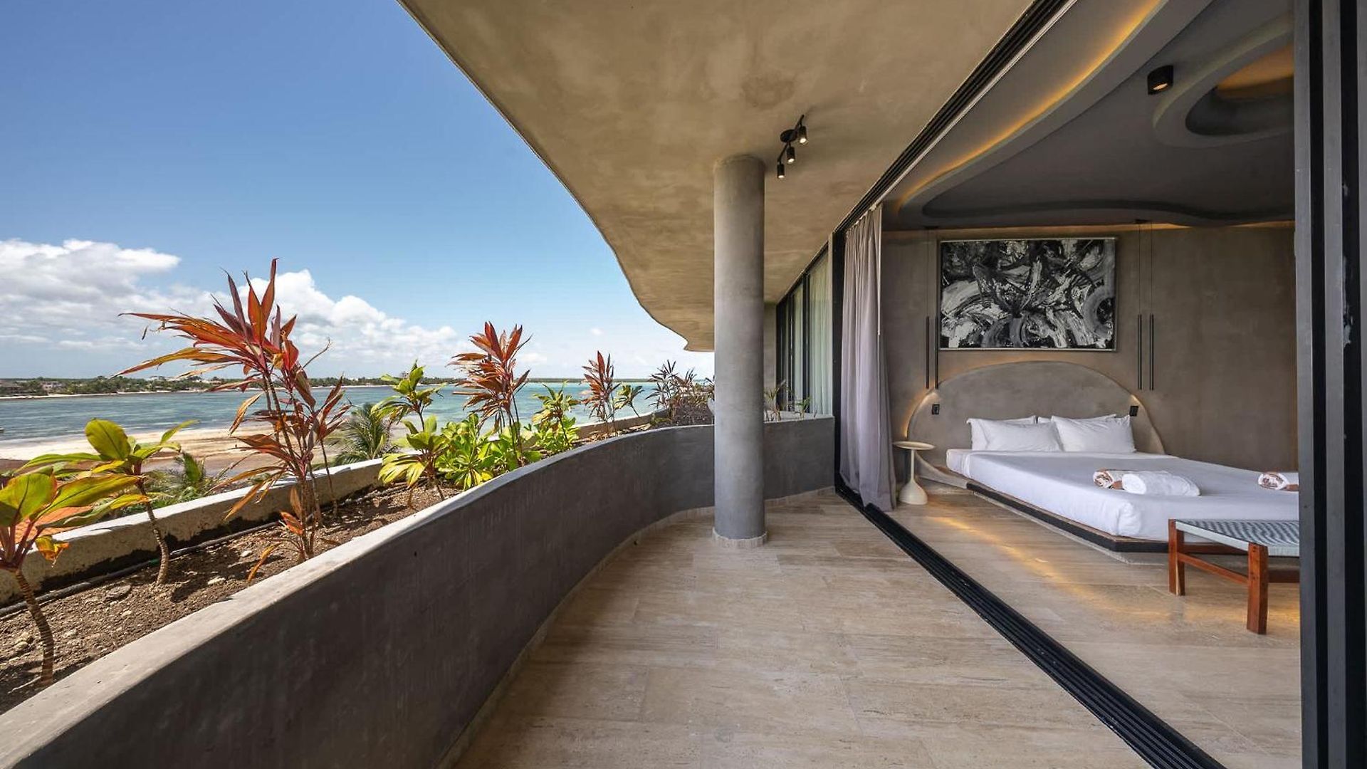 Oceanfront 3br Luxury Maiim Tankah With Pool & Gym Tulum