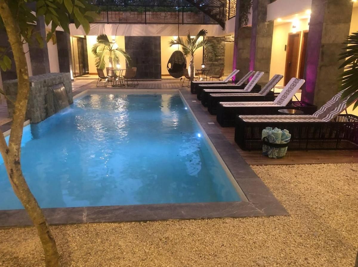 Apartment Talulah Amazing 3 Bdr Penthouse Private Pool