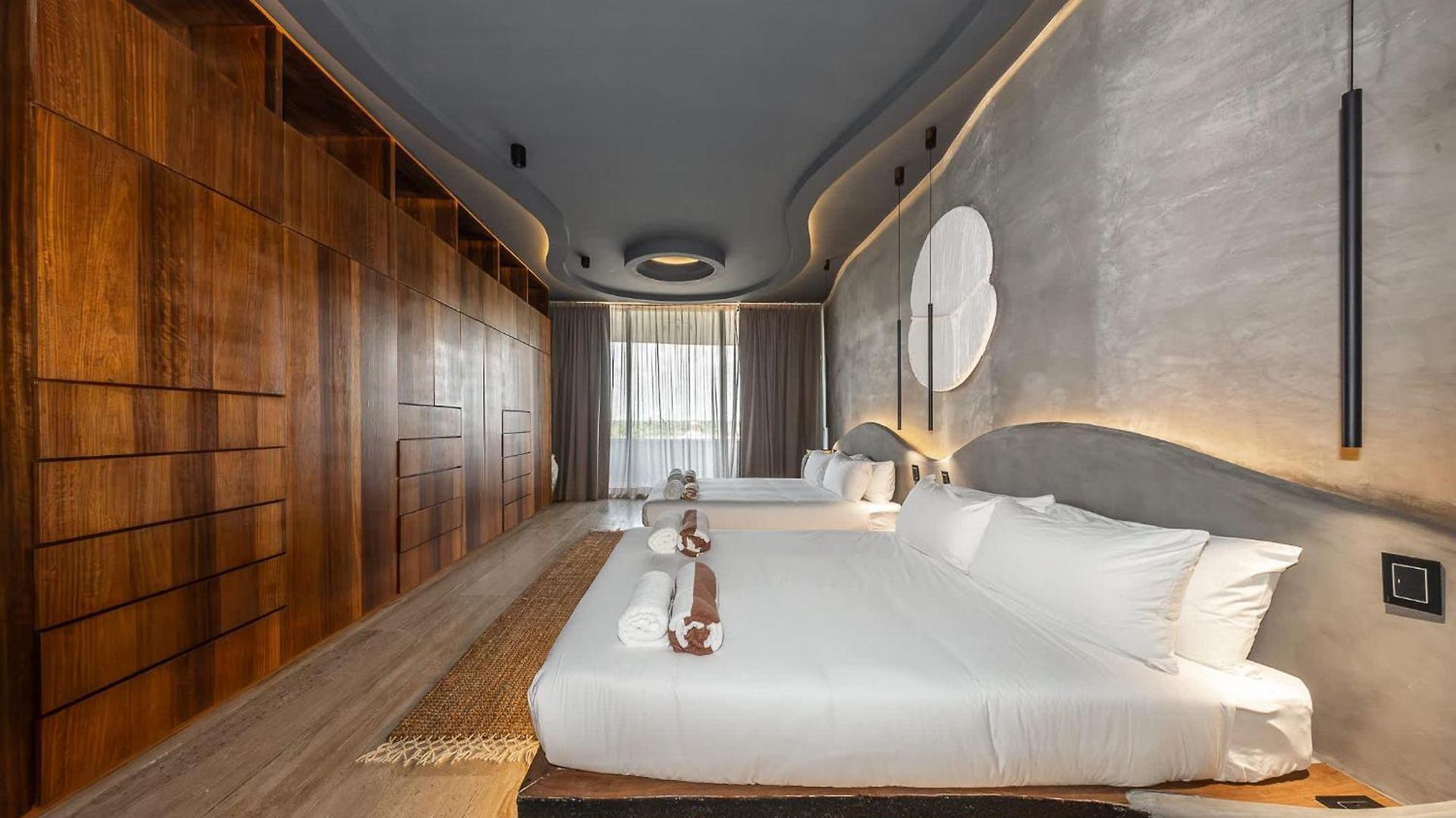 Oceanfront 3br Luxury Maiim Tankah With Pool & Gym *