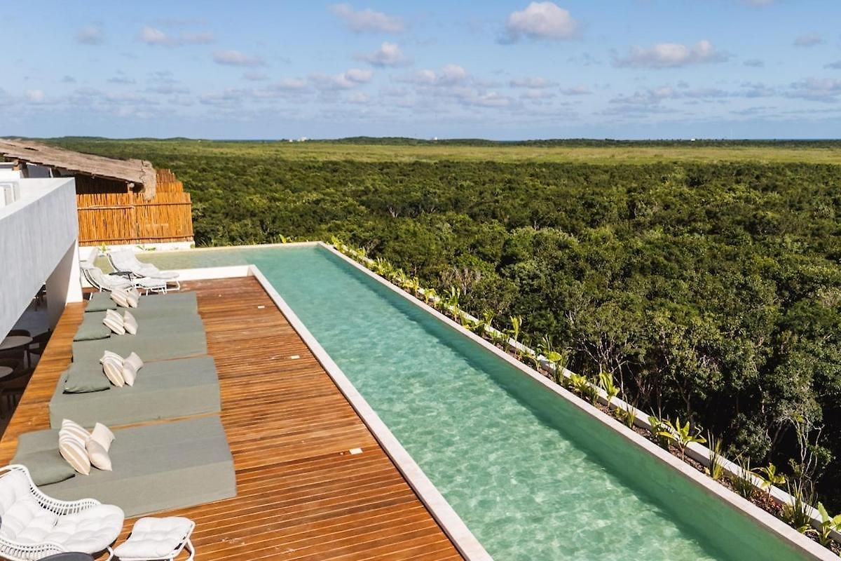 Quiet 2br Penthouse W Private Pool And Gym, Cowork Apartment *