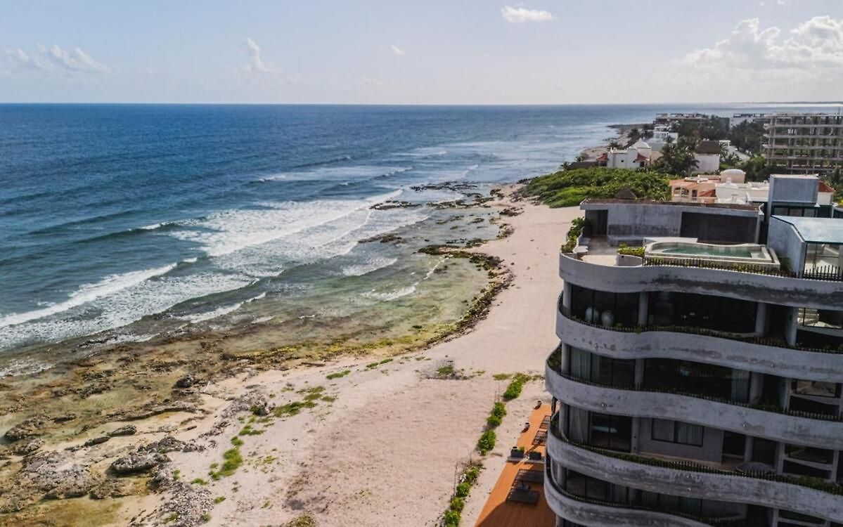 Beachfront 3br Penthouse W Private Pool Hot Tub & Gym * Tulum