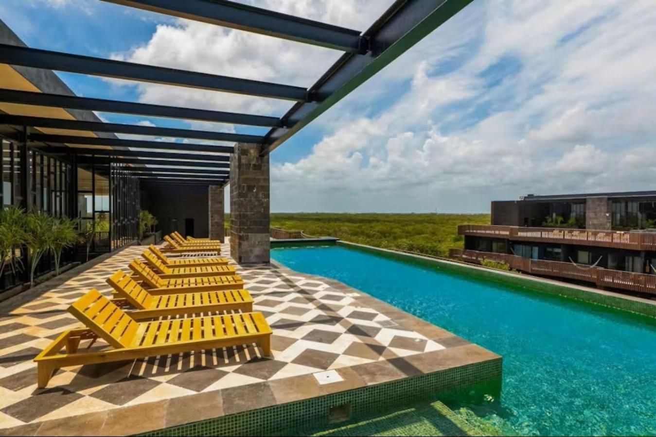 Apartment Beachside Penthouse Private Pool And Hot Tub
