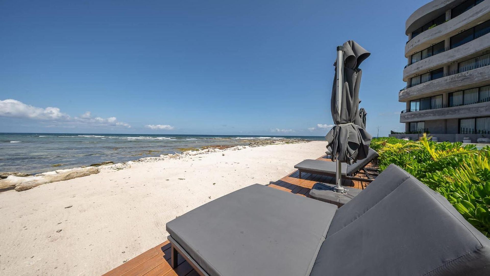 Oceanfront 3br Luxury Maiim Tankah With Pool & Gym Tulum