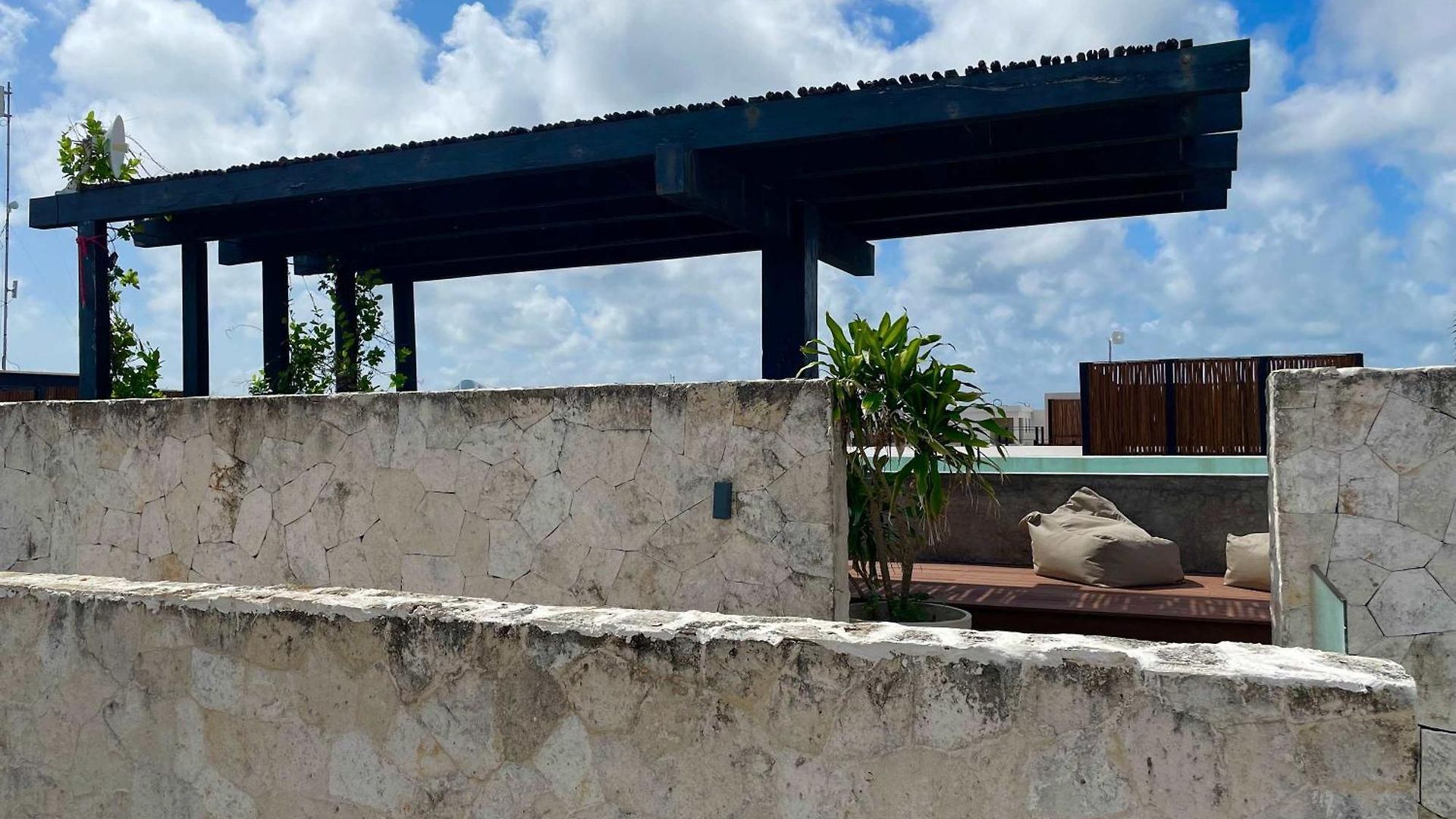 Black House - Modern 3br With Private Pool Apartment *