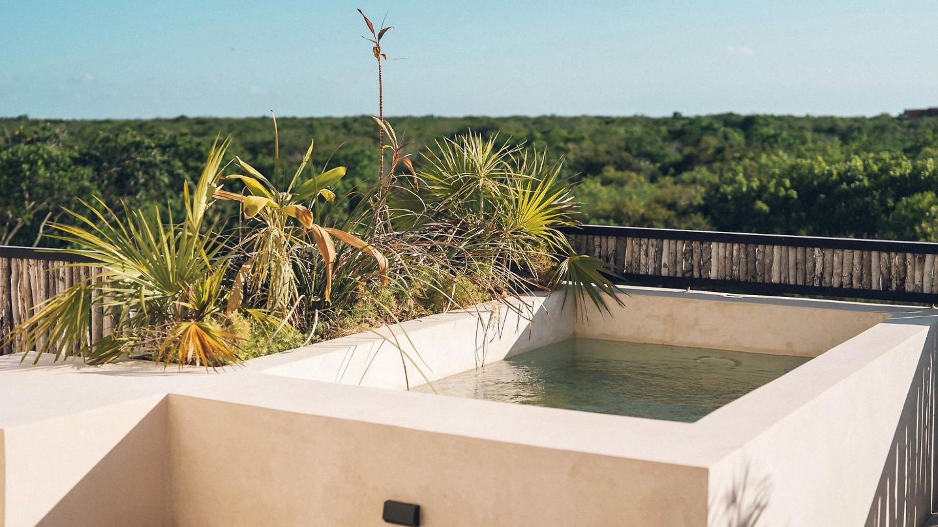 2-story Penthouse With Private Jacuzzi 5 Min Tulum